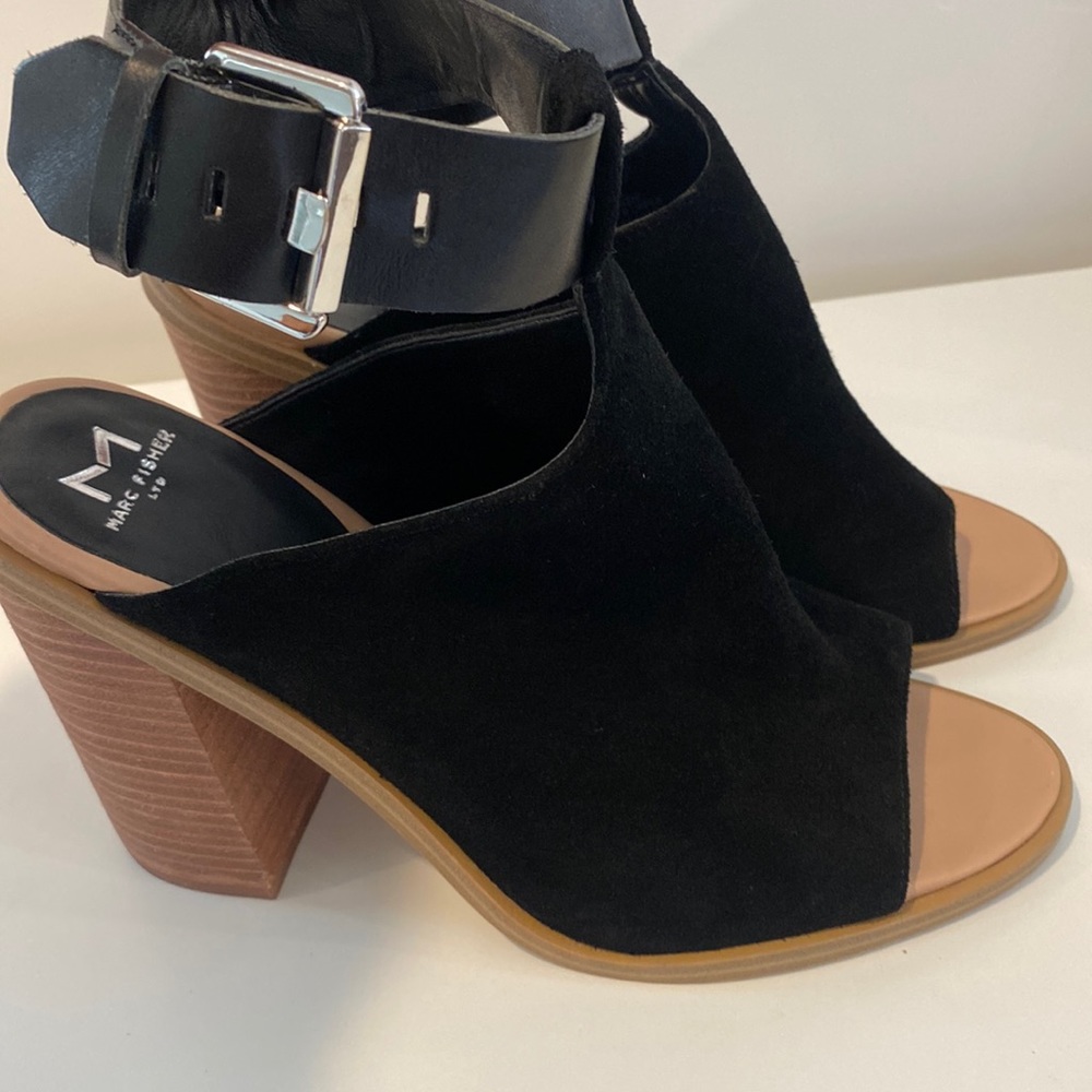 New Marc Fisher ankle strap block heel